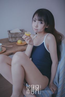 美女脱衣写真